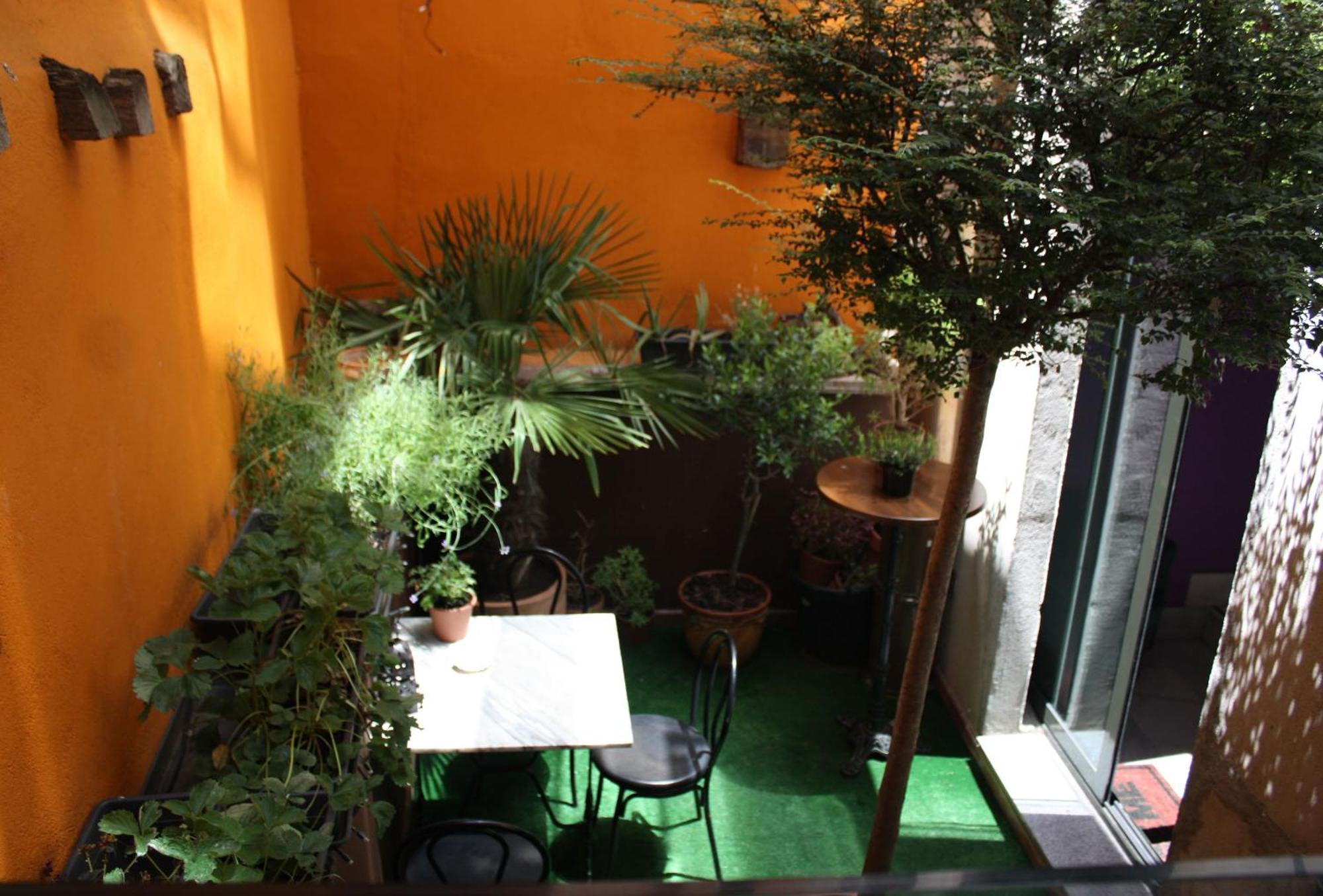 Albergue Revolutum Hostel Salamanca Bagian luar foto