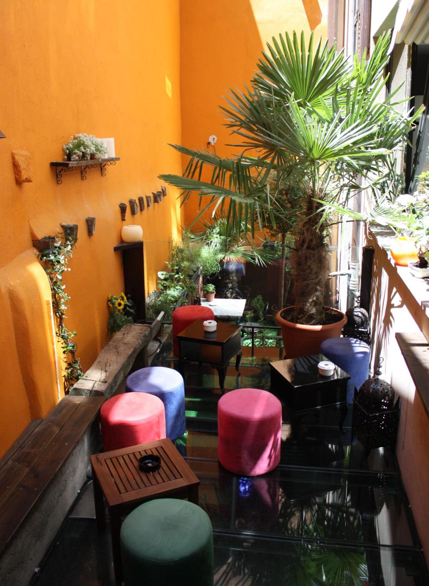 Albergue Revolutum Hostel Salamanca Bagian luar foto