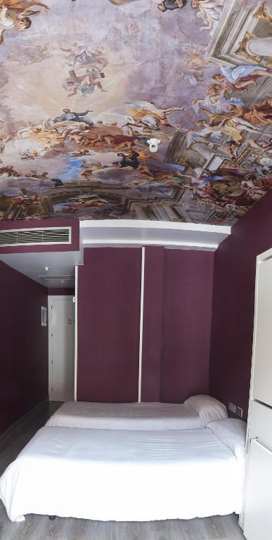 Albergue Revolutum Hostel Salamanca Bagian luar foto