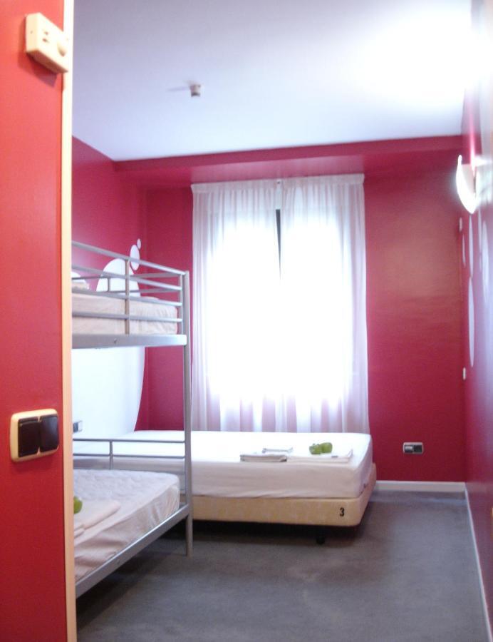 Albergue Revolutum Hostel Salamanca Ruang foto