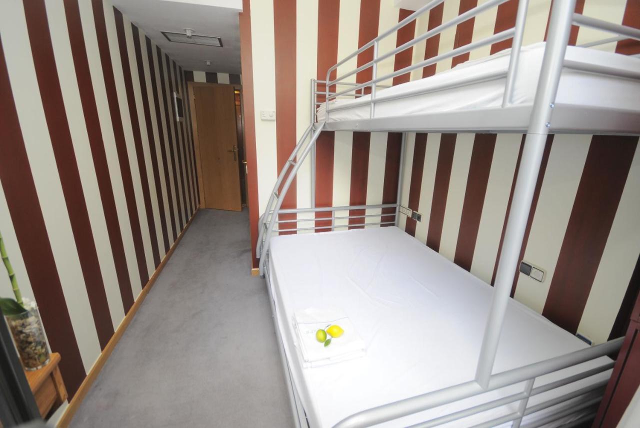 Albergue Revolutum Hostel Salamanca Ruang foto